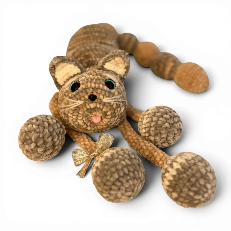 Crochet Gold Cat