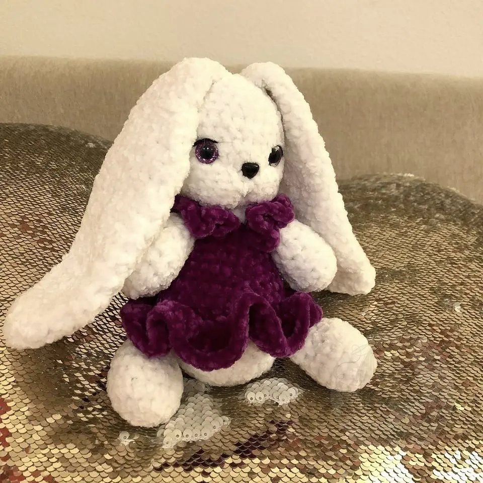 Crochet White Bunny in Skirt